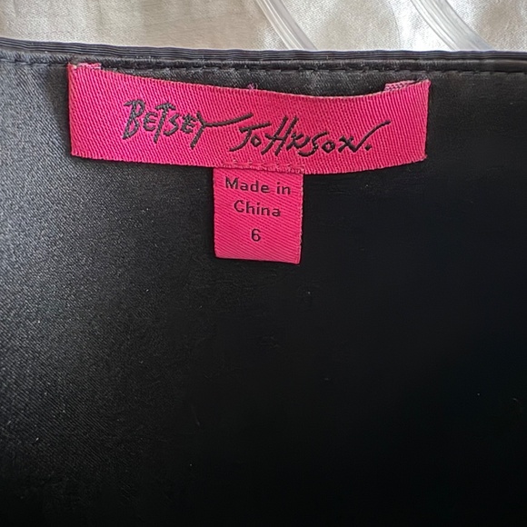 Charming Black and Pink dress - Picture 8 of 9